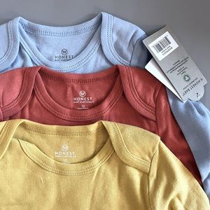 New Organic cotton long sleeve baby clothes 💙💛🧡